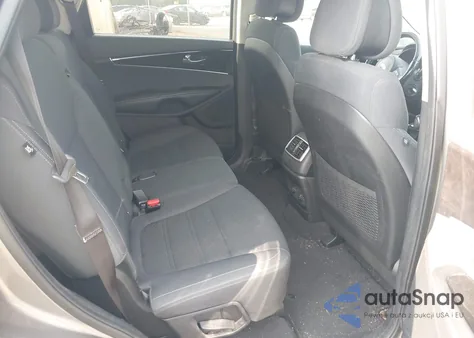 2016 Kia Sorento 2.4L Lx z USA, uszkodzony, nr VIN 5XYPGDA36GG068477